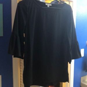 Black Womens blouse. It’s never been worn.
